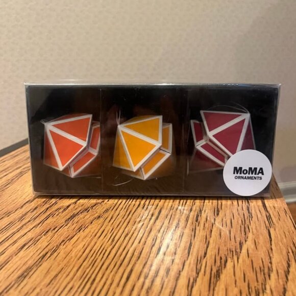 MoMA Paper Lantern Ornament Set - Picture 1 of 1